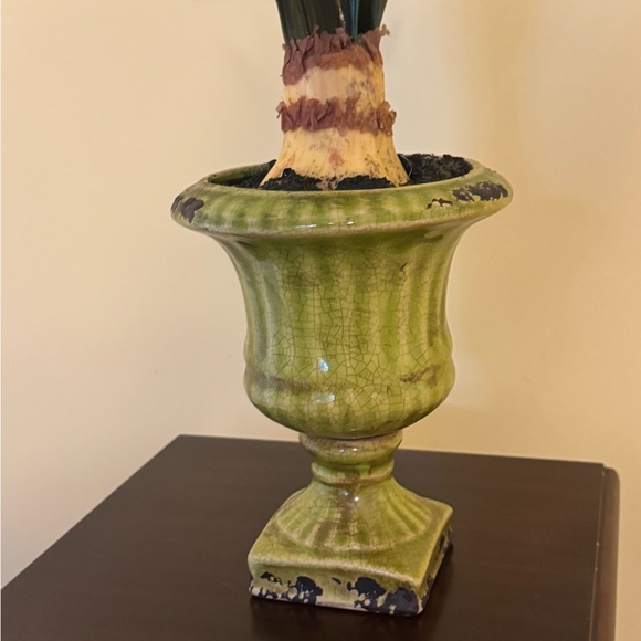 Artificial White Amaryllis in Green Ceramic Urn Silk Floral Arrangement 24" - Picture 4 of 7